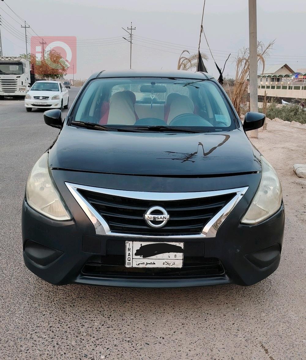 نیسان ڤێرسا